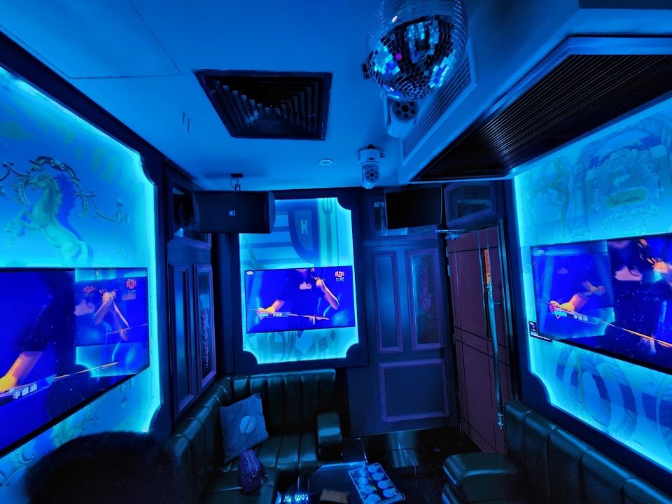 Cash Studio Karaoke Cuppage