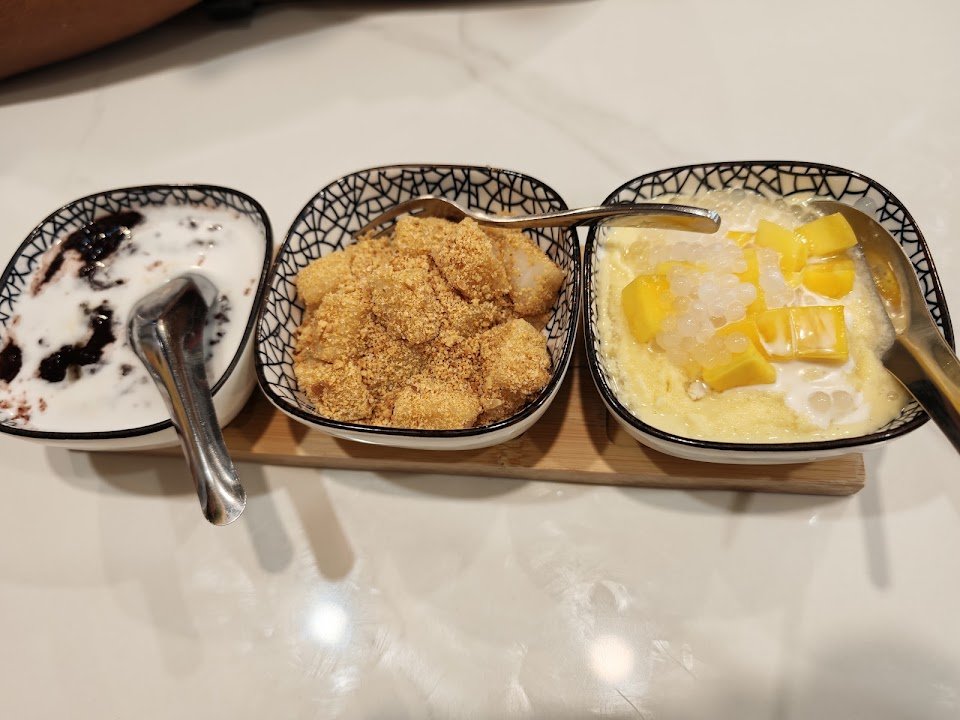 Chow Zan Dessert 超赞甜品 Bugis