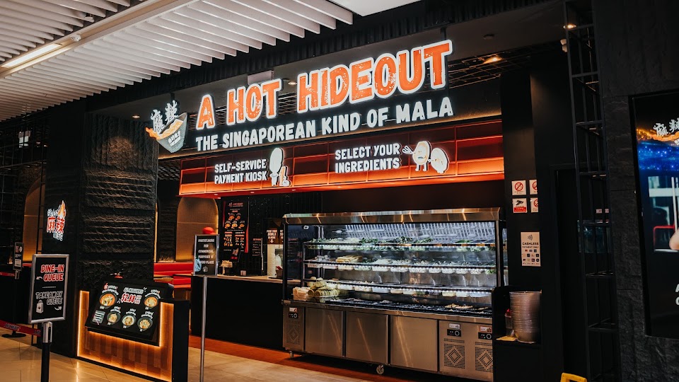 A Hot Hideout @ Paya Lebar (Kinex)