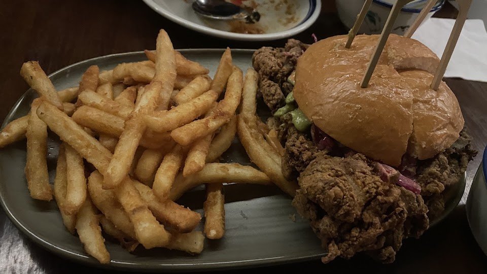 Mama Diam 妈妈店: Hidden restaurant and cocktail bar (Prinsep Street)